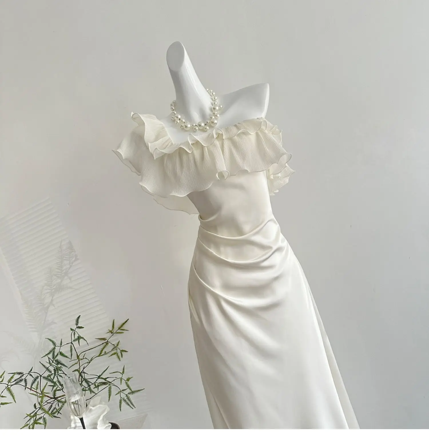 Elegante sem alças babados sereia vestido feminino verão estilo francês fino ajuste fora do ombro volta rendas festa vestido longo