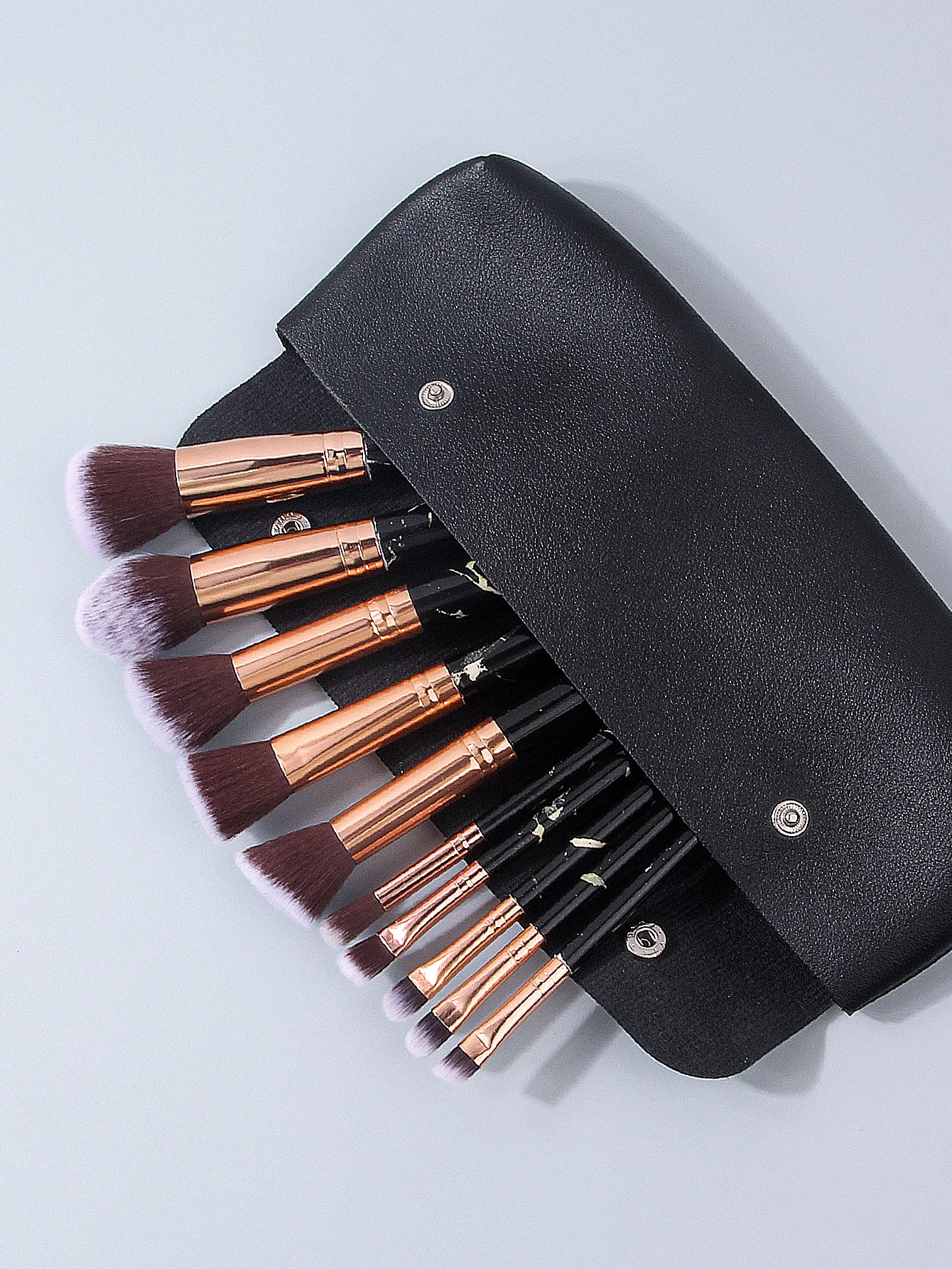 Professional marble-patterned makeup brush set: 10 synthetic fiber makeup brushes+4 makeup sponge powder puffs+black storage bag