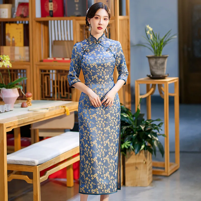 High-End Cheongsam Qipao 2024 New Chinese Retro Cropped Sleeves Real Silk Dress