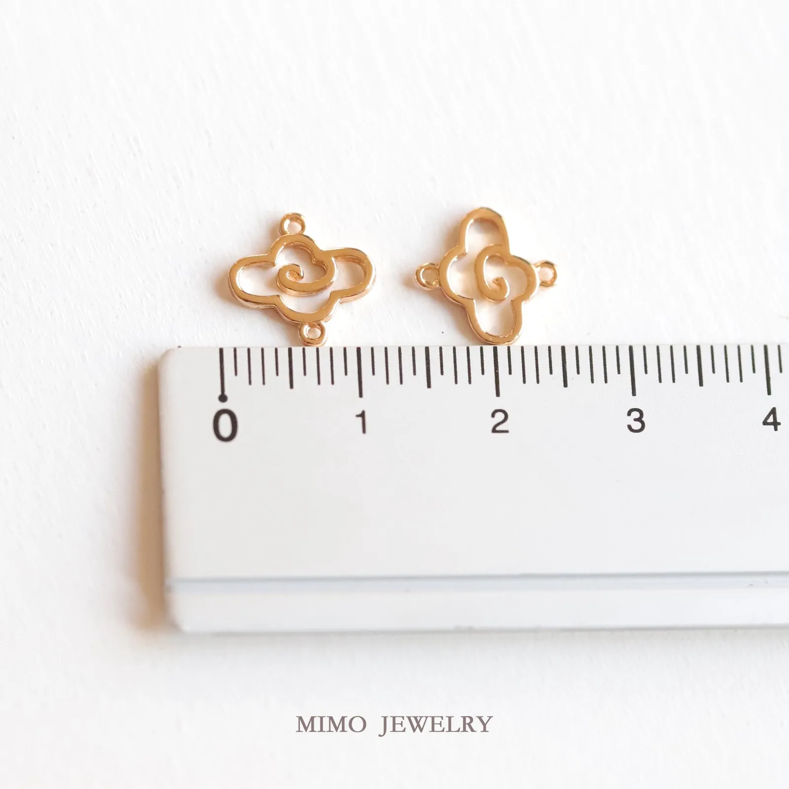 Ancient Style Double Hanging Hollow Auspicious Cloud Pattern Charms Pendant Supplies DIY Hand Brass Gold Plated Accessories