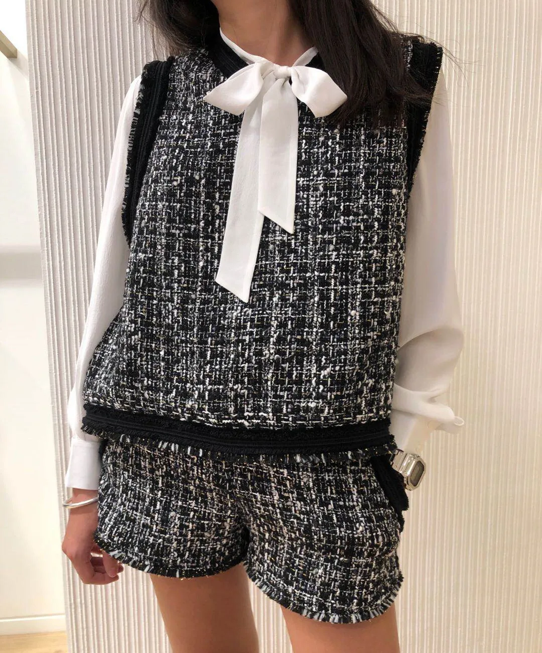 

Женский модный комплект M Home 2020 Осень-Зима: вязаный топ-жилет в стиле Одри Хепберн и брюки для повседневной носки