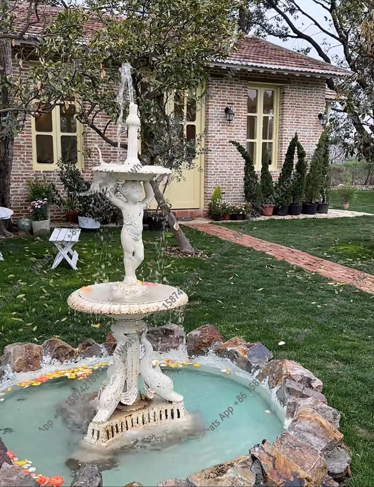 

Французская винтажная чугунная статуя ангела и дельфина, белый садовый фонтан, садовая скульптура, украшение для сада