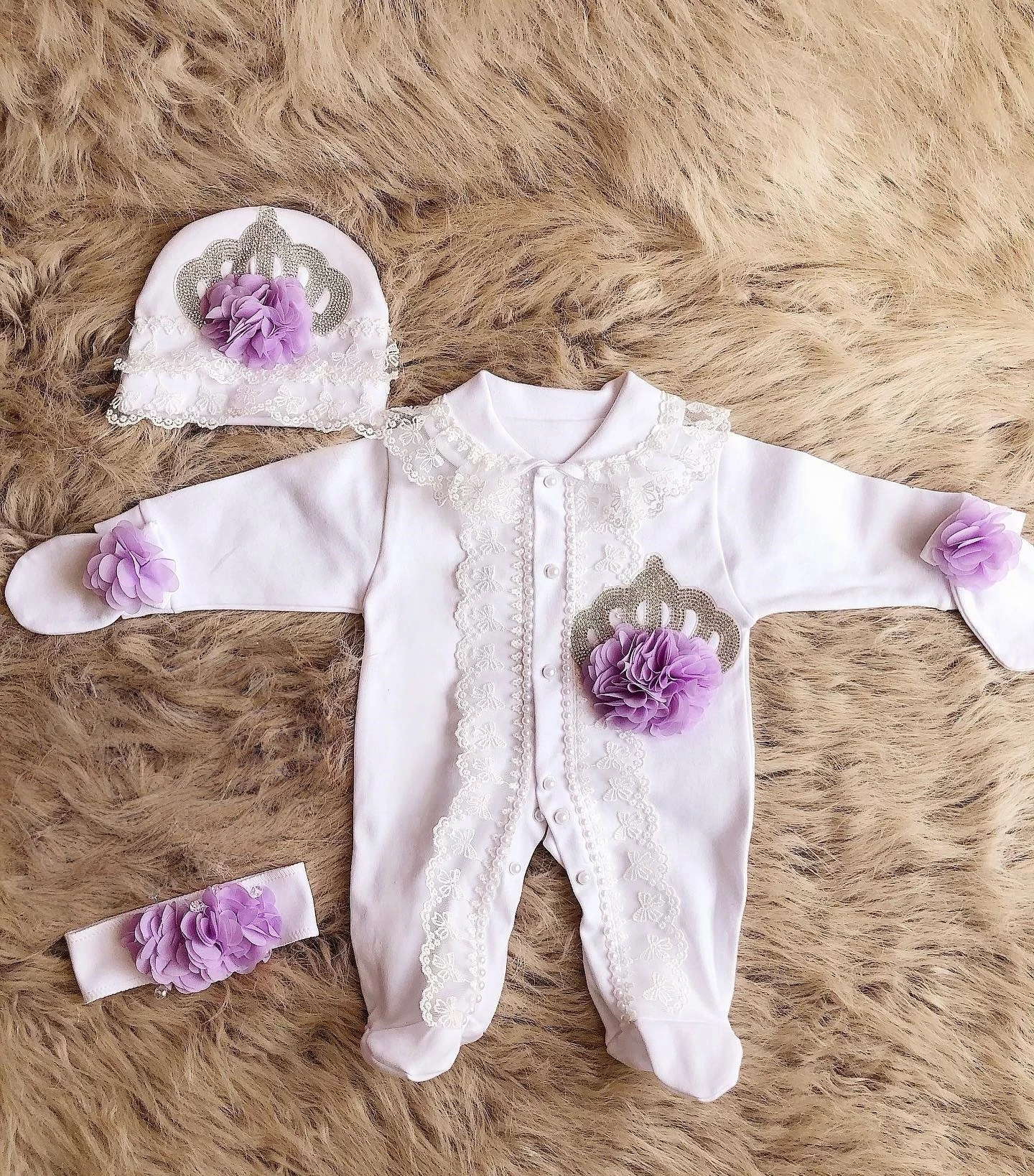 Thumbnail 4 - #64 Latest Baby Gloves Offers