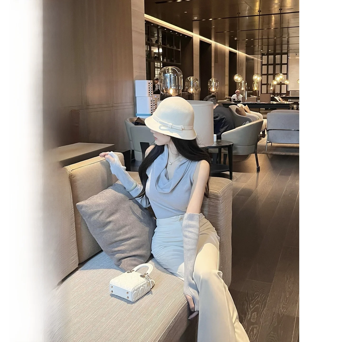 

CCZEE Roman Holiday Full Wool Slimming Design Unique Vintage Sexy T-irt Women's Knittedwear Long Sve Regular Fit