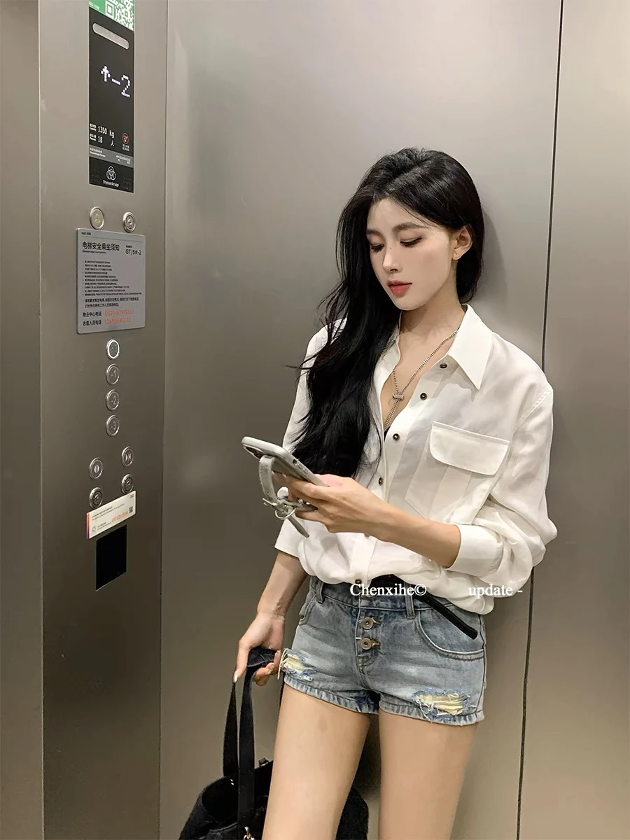 ใหม่เกาหลี Y2K แฟชั่นกระเป๋าเสื้อแขนยาวสีขาวปุ่มเสื้อผู้หญิงหลวมทุกวันเสื้อ Office Lady Casual