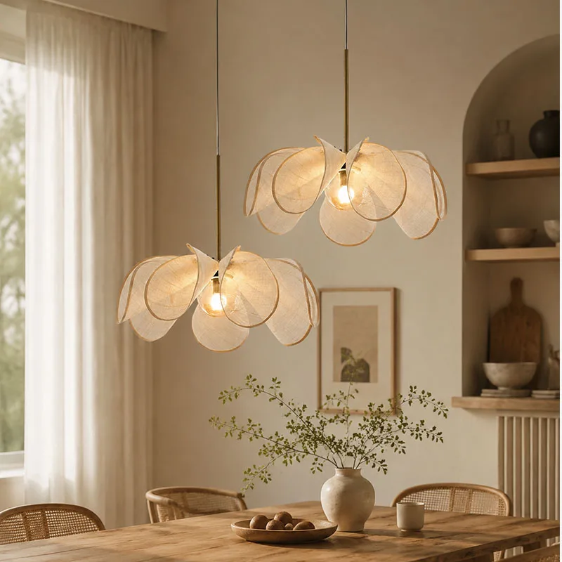 Vintage Fabric Pendant Light Creative Petal LED Pendant Light Living Room Restaurant Hotel Simple Art Chandelier