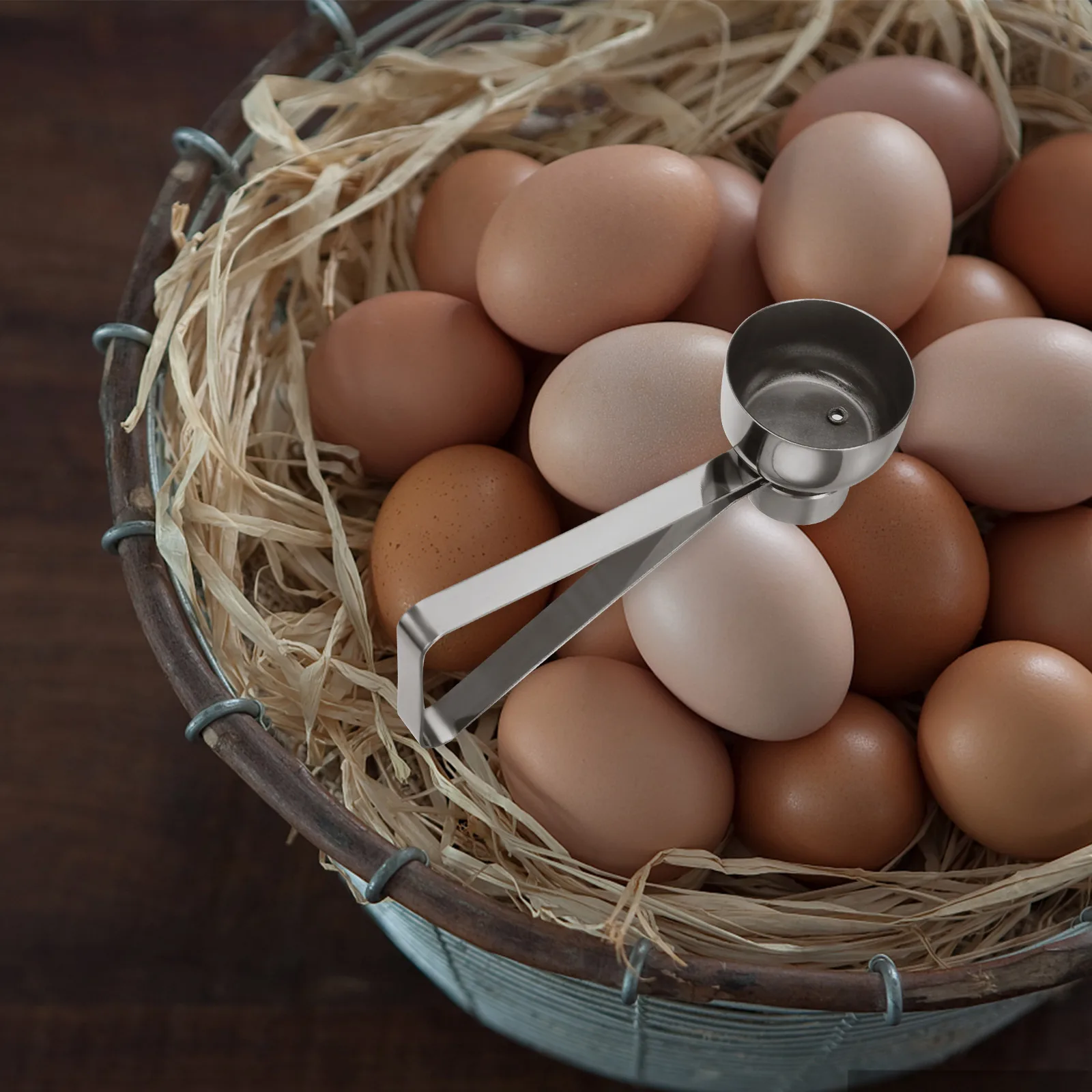 

Stainless Steel Eggshell Cutter Smooth Rim Non-Slip Kitchen Tool For Home Restaurant Egg Topper Opener Separator Gadget Portable