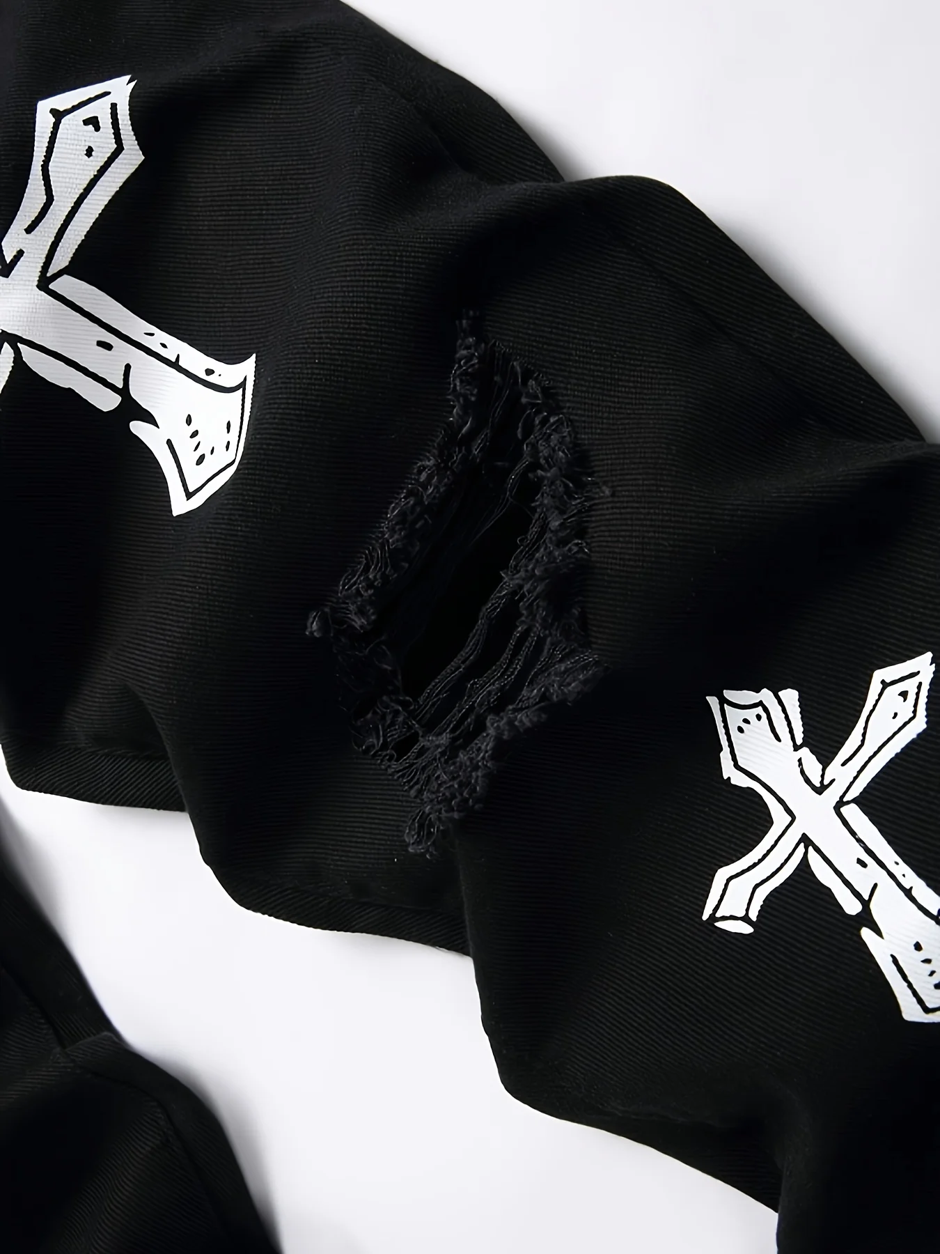 جينز ضيق بطباعة متقاطعة من High Street باللون الأسود للشباب للرجال