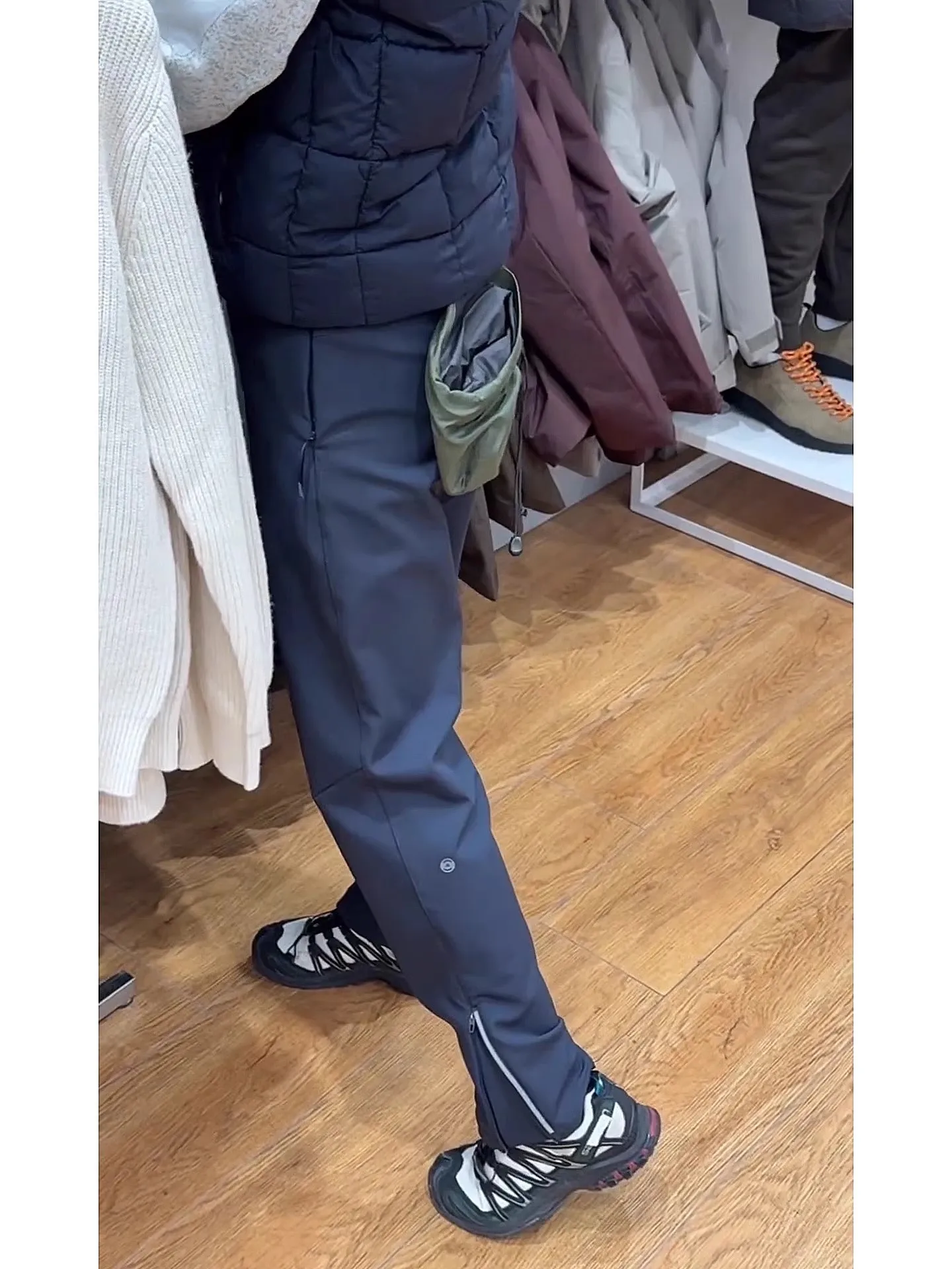 Pantaloni da trekking all'aperto da donna American Sle Pantaloni da lavoro sportivi elastici impermeabili antivento Cerniera laterale Morbido ell