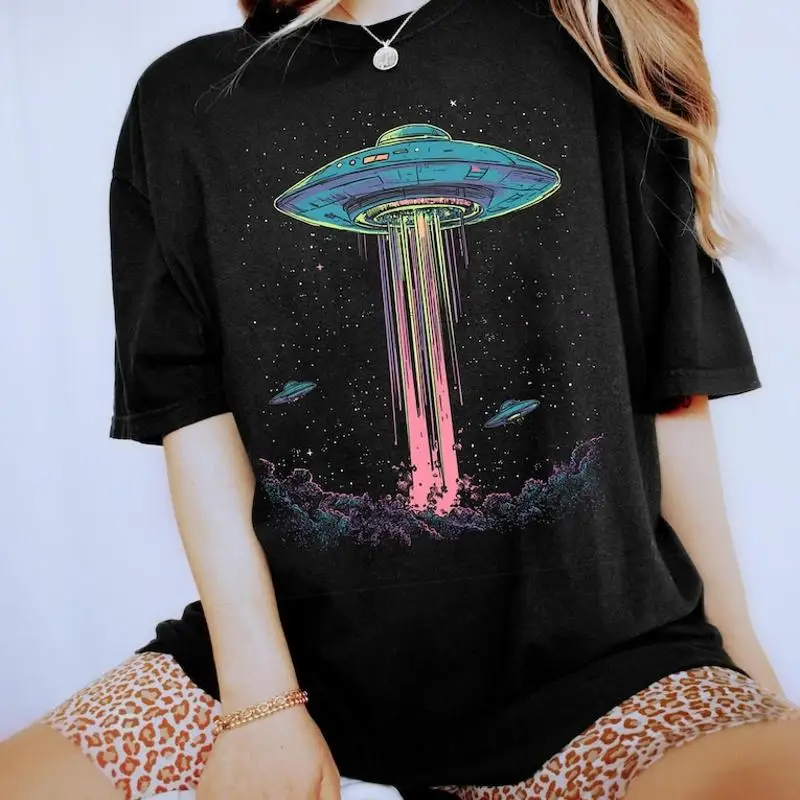 Retro Alien Abduction Trippy Space UFO Psychedelic Galaxy T-Shirt