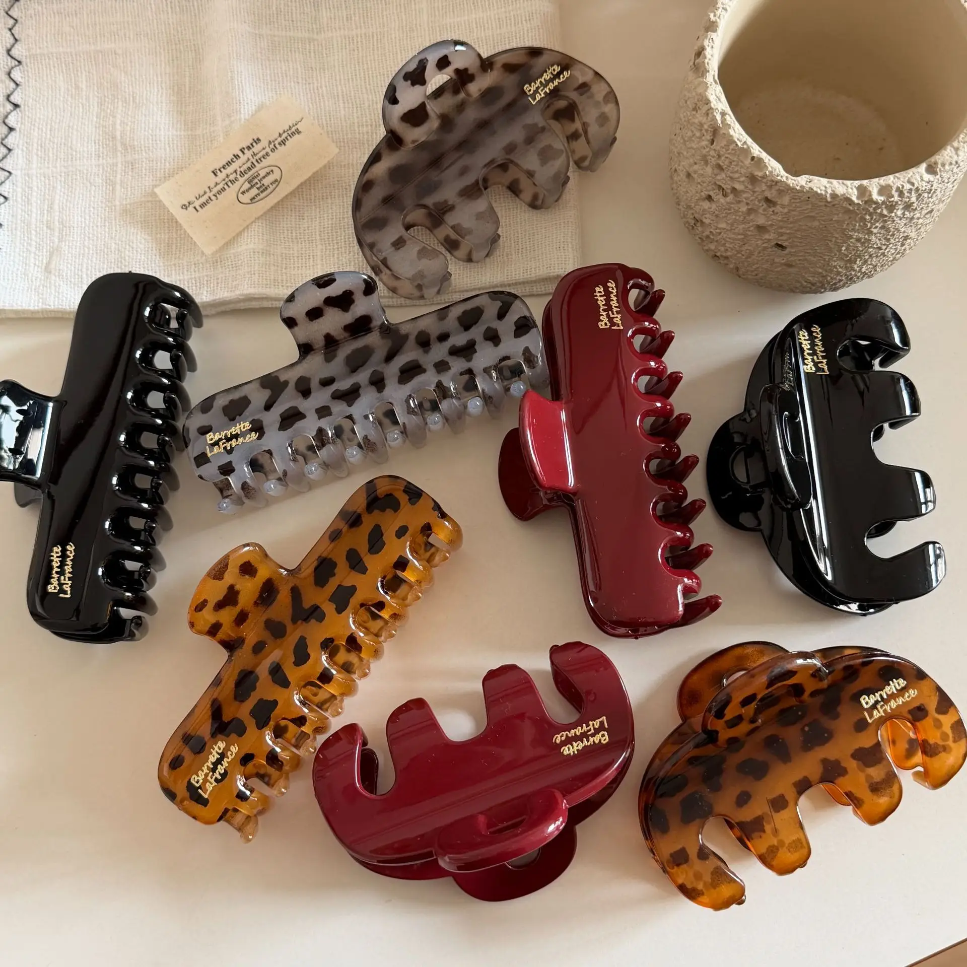 11CM Vintage Leopard Irregular Geometry Hair Claw Clips Rectangle Shark Clip Hair Clip Women Girl Hair Accessories