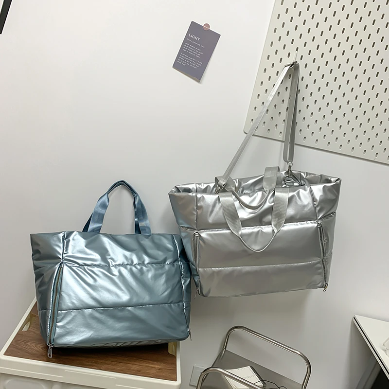 Übergroße lässige Reisetasche für Frauen wasserdichte Nylon gepolsterte Einkaufstasche geste ppte Baumwolle Raum Handtasche Messenger Mode Paar Tasche – Detail 6