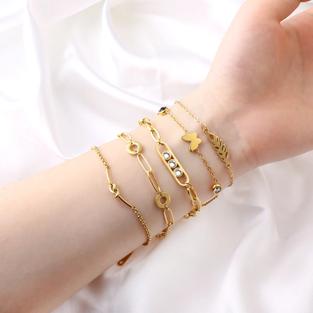 LUXUSTEEL Simple 316L Stainless Steel Link Chain Bracelets For Women Golden Plated Heart Crystal Charm Bangle Korean Jewelry