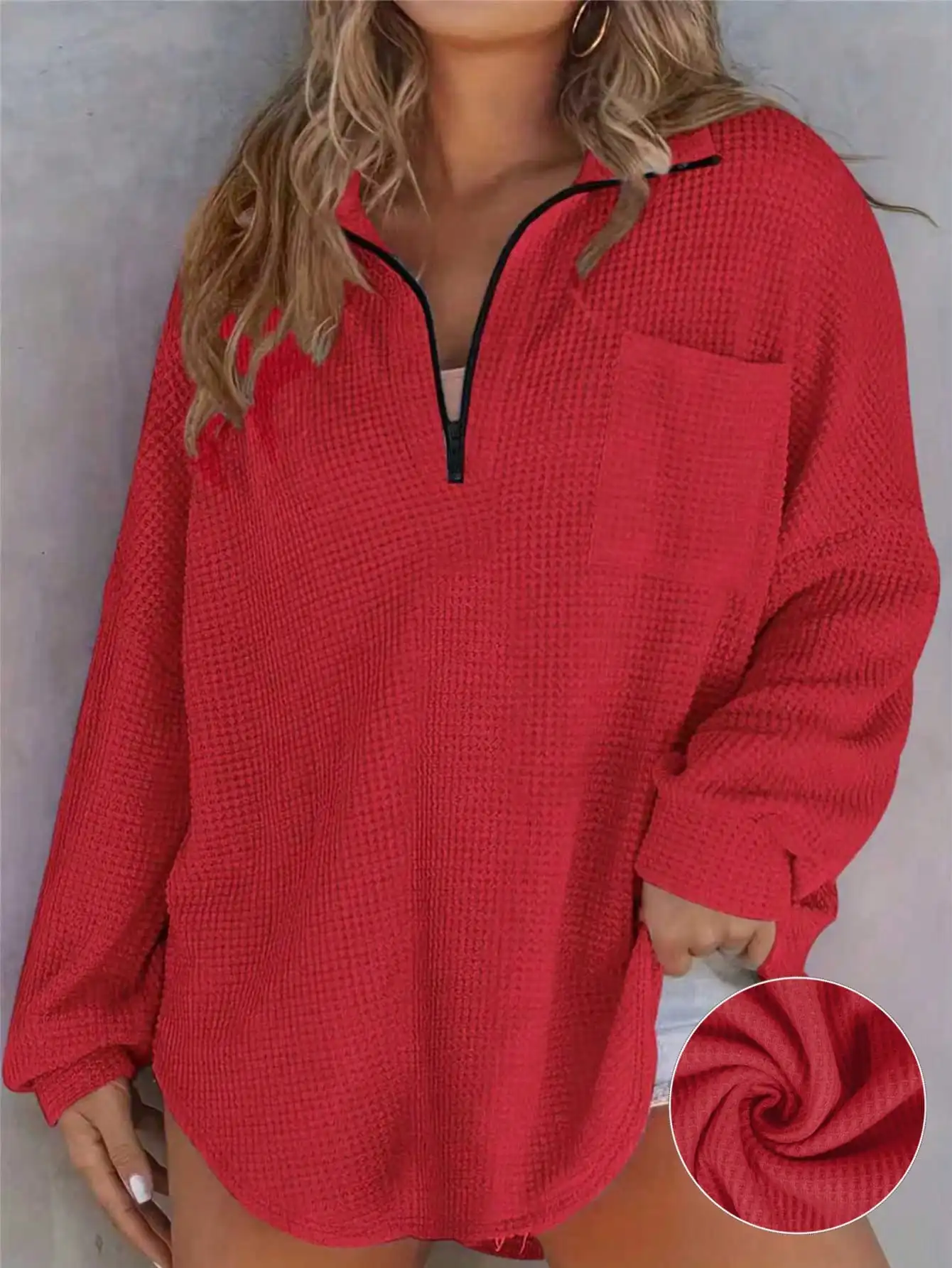 

Красный вязаный топ с длинными рукавами, воротником-стойкой на молнии и карманом, свободного кроя для осени и зимы