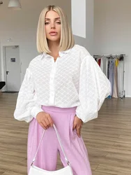 Bornladies 100% bawełna biała koszula dla kobiet Vintage Hollow-out żakardowa koszula Chic latarnia rękaw luźna bluzka Blusa Feminina