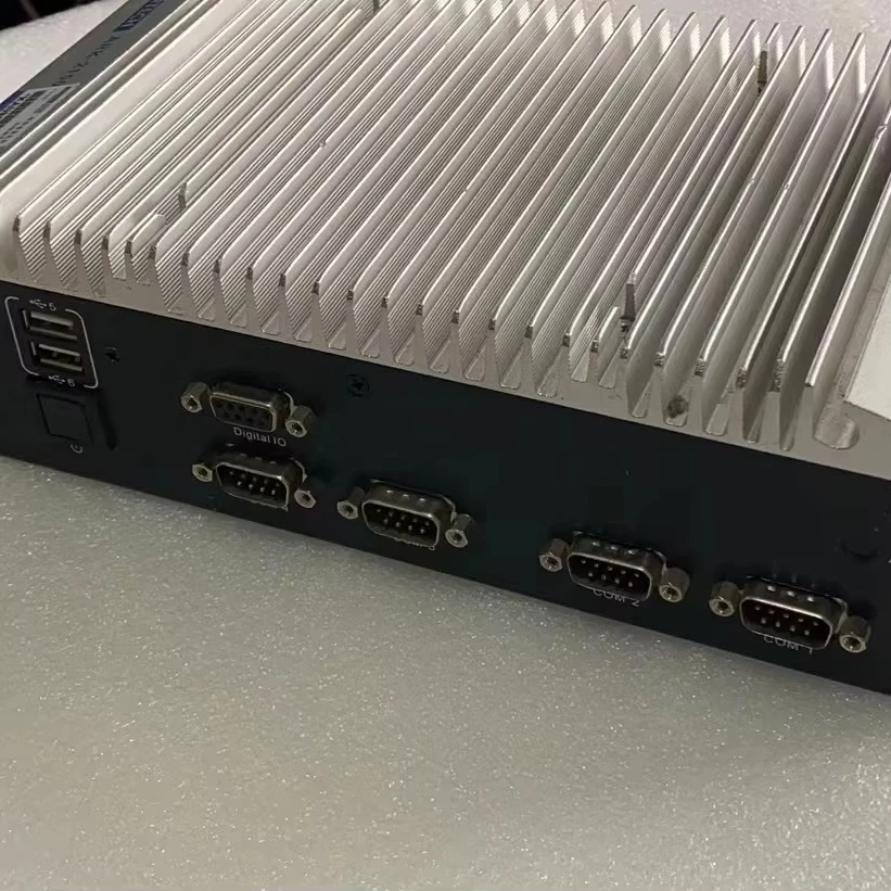 

ARK-2150F ARK-2150L-S6A1E/S7A1E i3-3217/i7-3517UE 3555 Advantech original genuine fanless embedded industrial computer