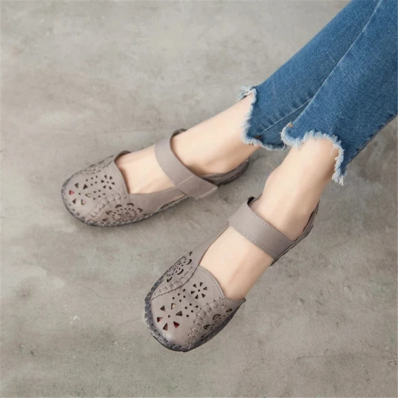 BEYARNE Genuine Leather Breathable Soft Flat Retro Summer Women Shoes Woman Moccasins Buckle Strap Ladies Sandals Luxury