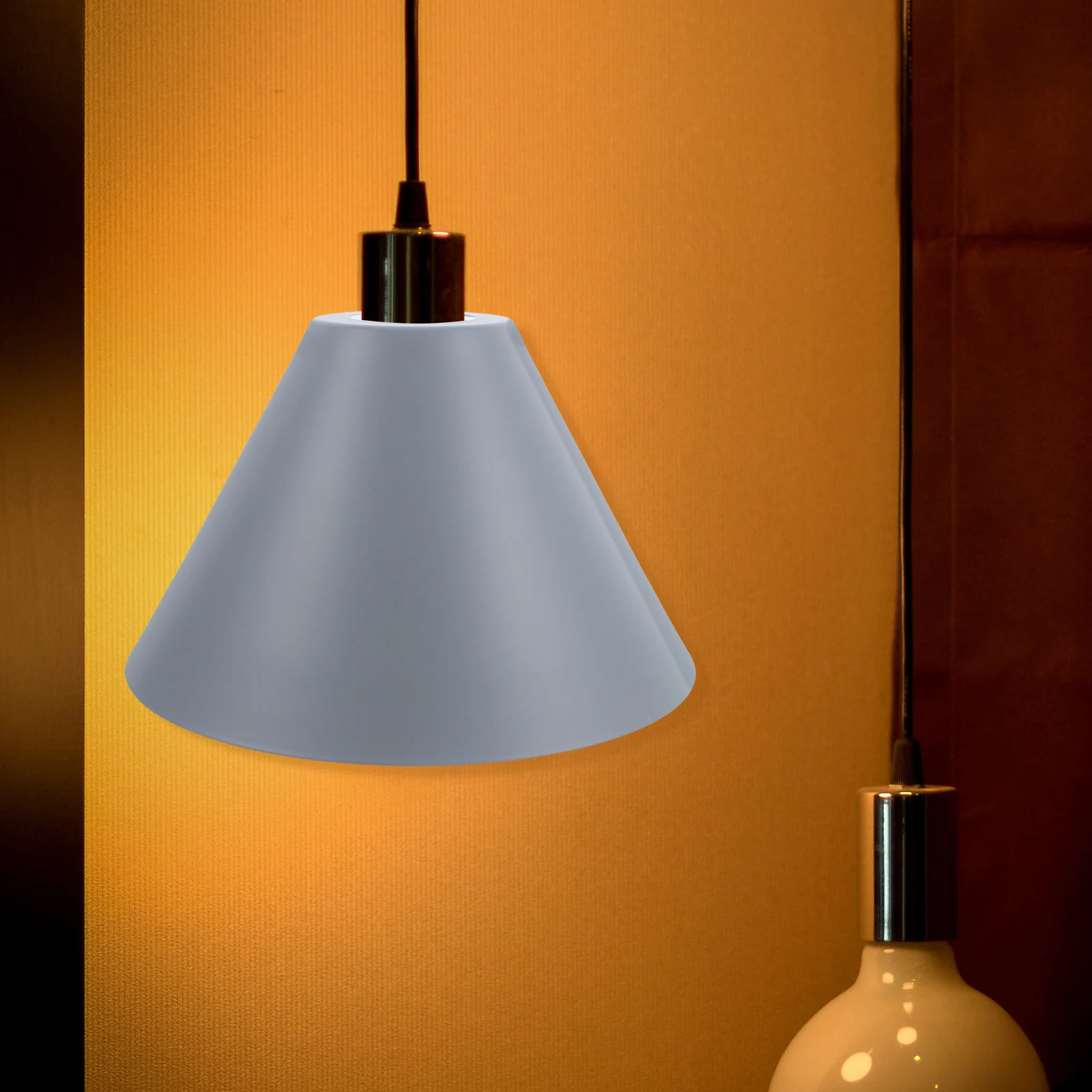 

Metal Lampshade 42mm Hole Diameter Table Desk Floor Lamps Shades Ch Light Bulb Compatible Durable Modern Lighting