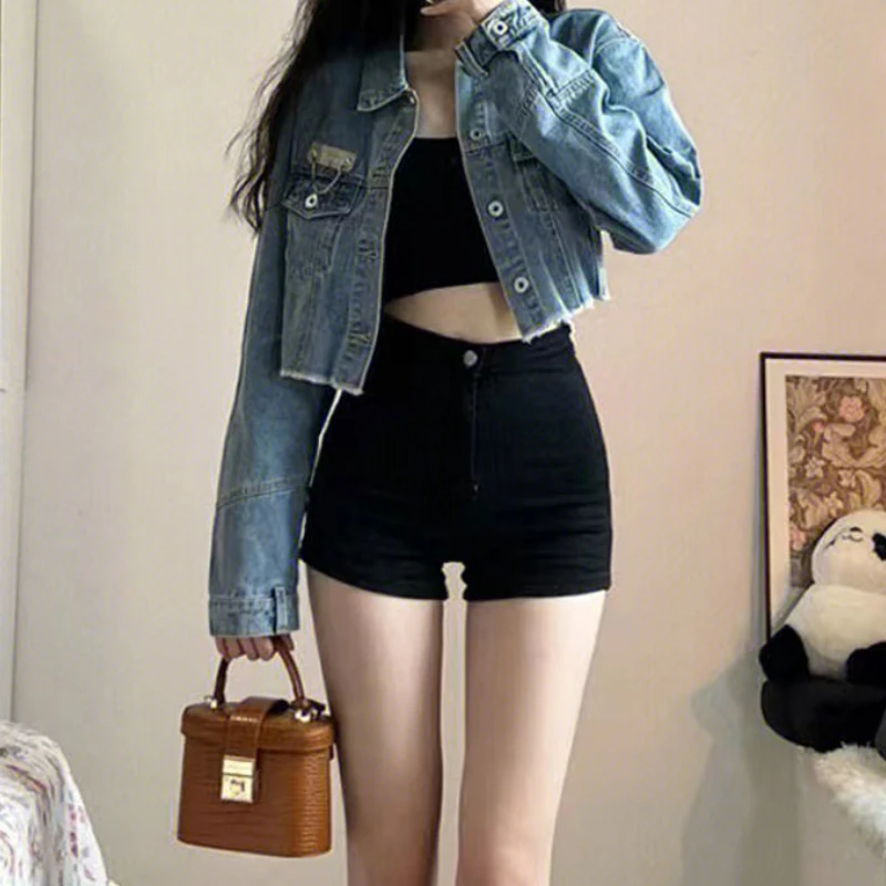 

Джинсовые черные шорты с высокой талией, женские тонкие горячие сексуальные уличные брюки, темпераментные базовые брюки, чистые минималистичные европейские весенние модные брюки