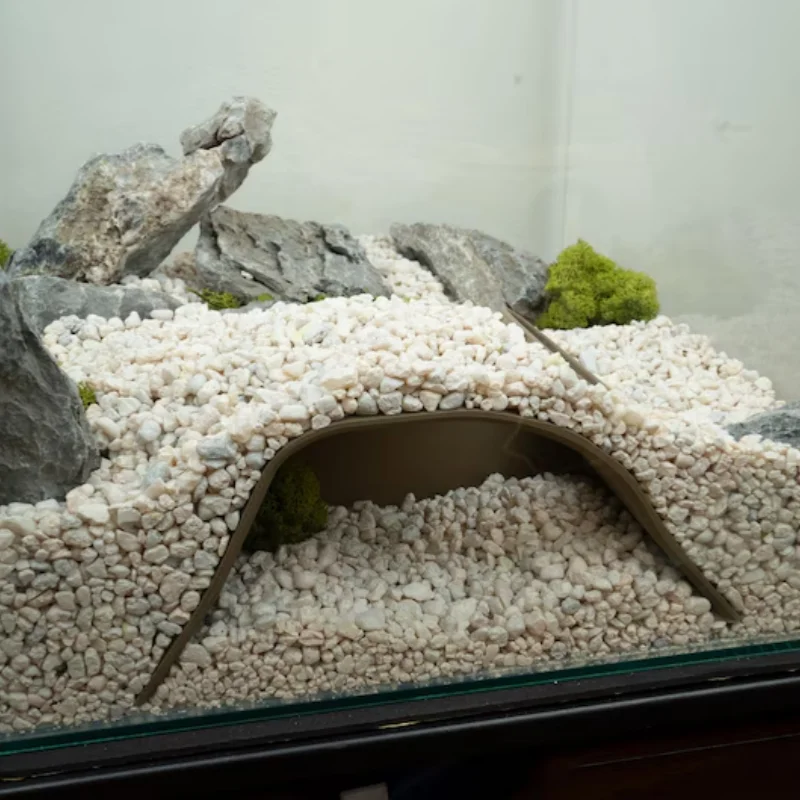 Aquarium Cave/Aquarium Scenery Cave where Fighting Fish, Shrimp, and Amphibians Live and Hide
