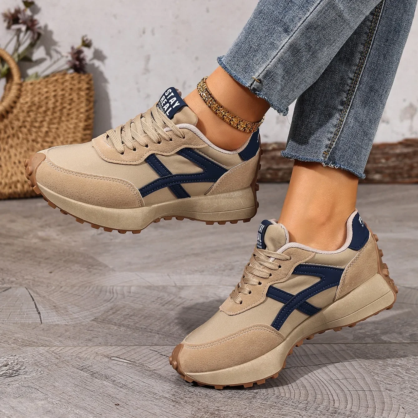 2025 Neue Damen-Sneaker Frühling Casual Schnür-Sportschuhe Luxus-Plattform Rutschfeste Laufschuhe Damen Zapatos De Mujer – Detail 16