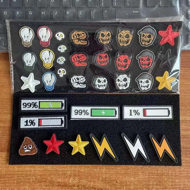 PVC-Gummi-Aufkleber: Blitz, Mini-Kürbis, Dinosaurier-Fossil, Totenkopf-Patches, Kot-Applikationen, Stickerei für Kleidung, Taktische Rucksack-Abzeichen