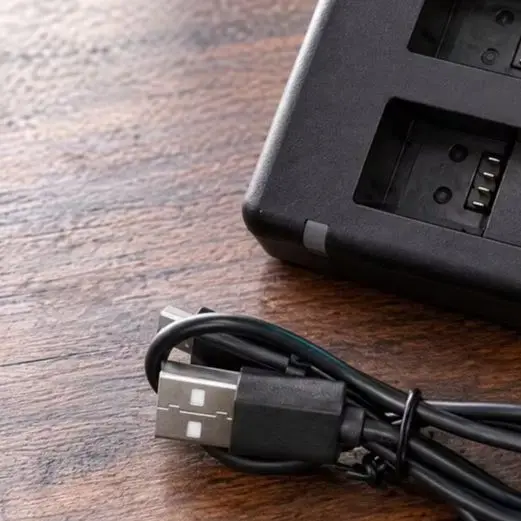 Ual USB Slot Charging Case Compatible With For Insta360 X6 Camera Batteries Lightweight And Travel-Friendly Design