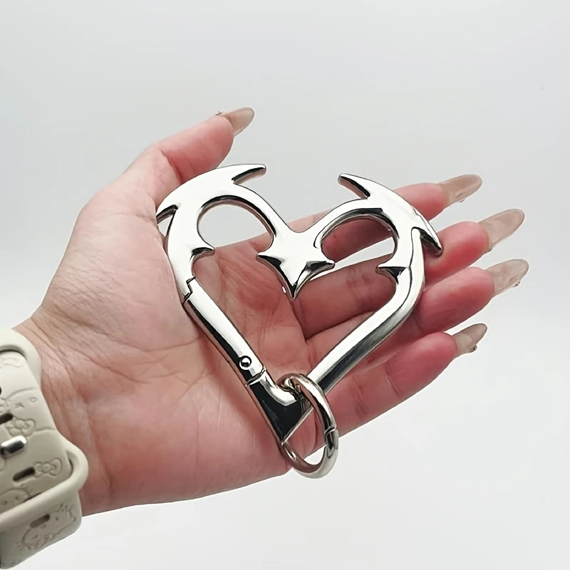 1pc Gothic Heart-shaped Climbing Buckle Keychain Key Ring, Durable Buckle, Suitable For Bag Keys And Accessories