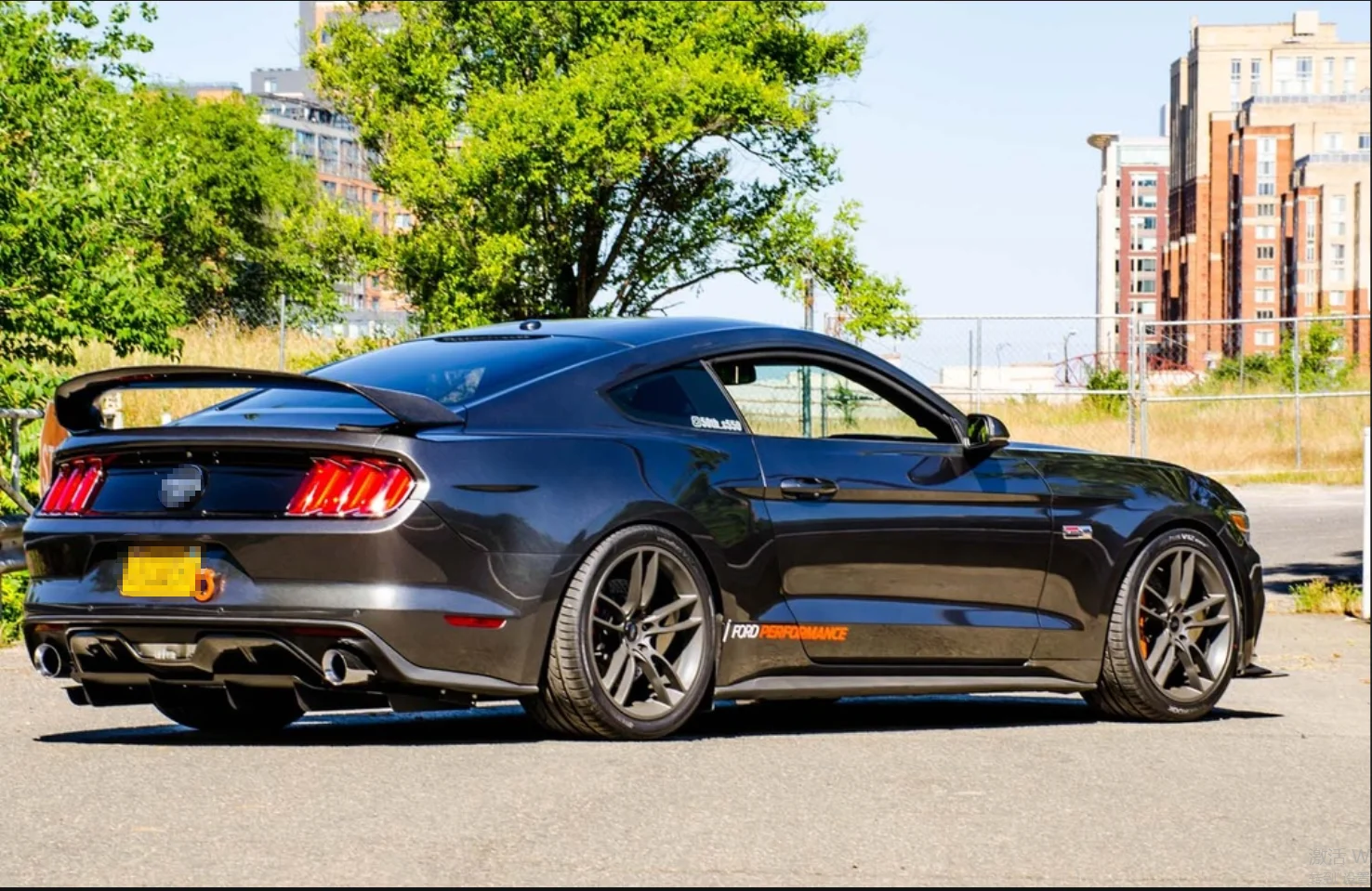 

Auto Pop-Up Trunk Struts for Ford Mustang Mk6 (S550) Coupe With 15KG Spoiler Automatic Opening Gas Lift Supports with Spring