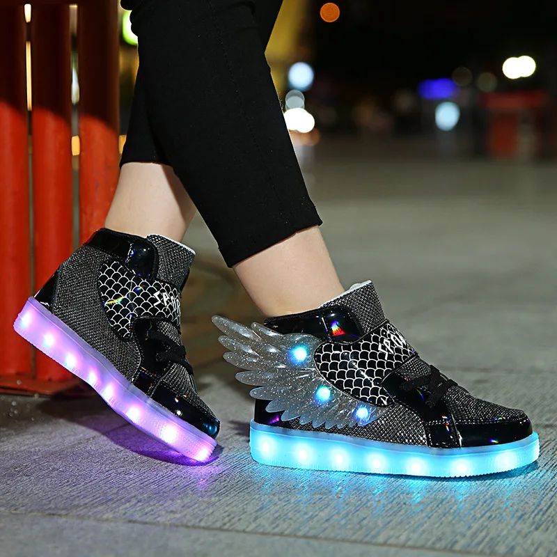 New Kids Led Shoes Boys Girls Fashion Angel Wings Lighted Sneakers Usb Charging Casual Sports Shoes Children's Skateboard Shoes