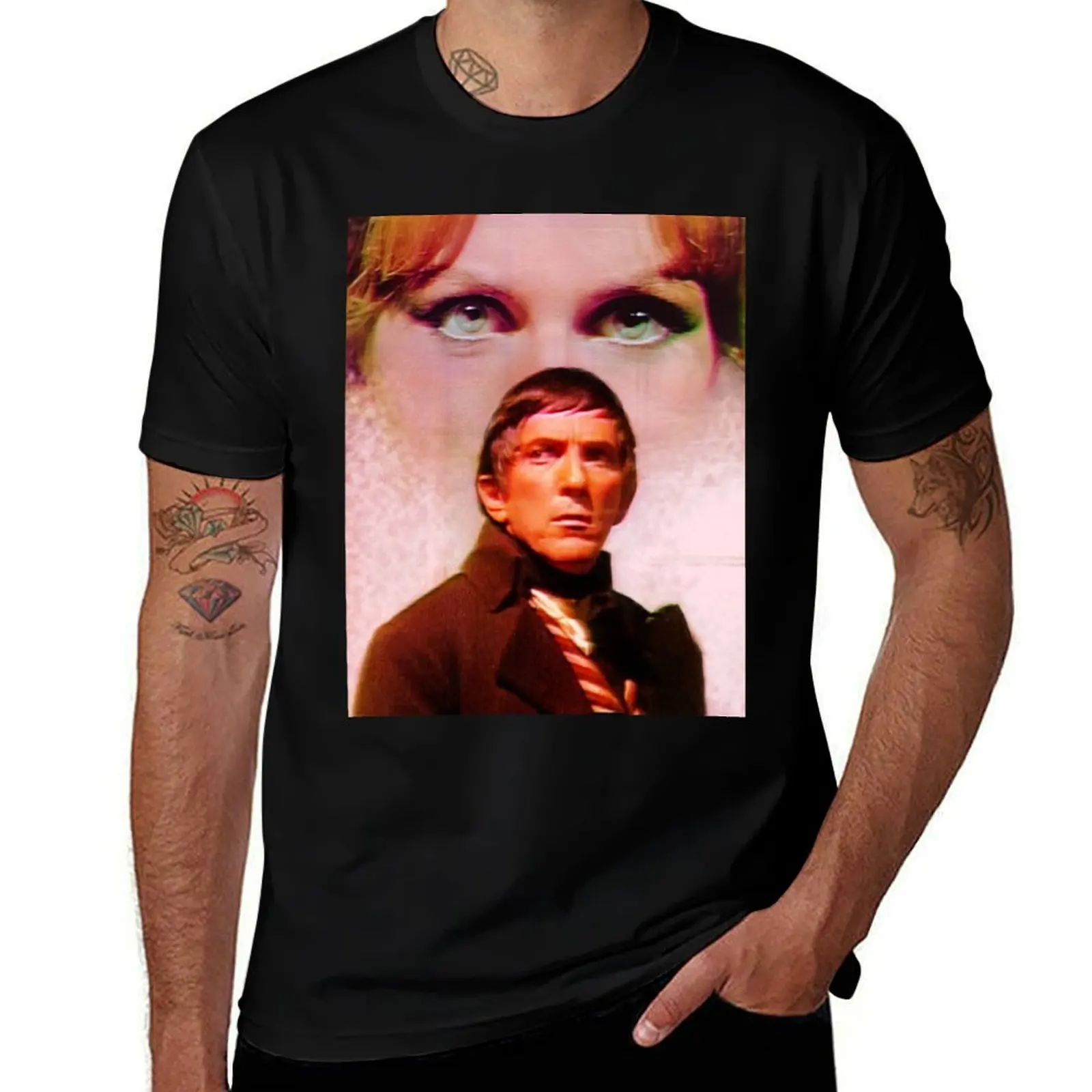 Dark Shadows - Barnabas Collins and Angélique Bouchard T-Shirt Comfortable Work Wear Tee
