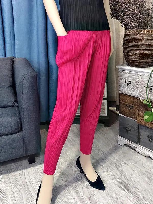 Casual Pleated Slim Fit Pants Women's plus Size Drapey Slimming Versatile Harajuku Style Elastic Waist Polyester Fiber