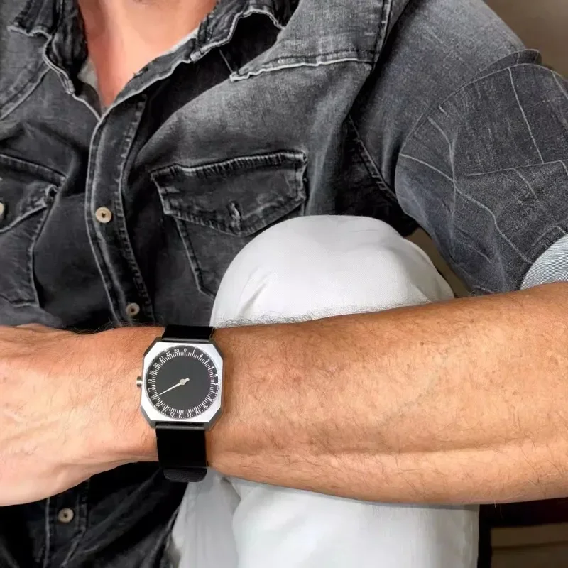 2025 스위스 남성 패션 스퀘어 100M 다이빙 쿼츠 시계 24시간 싱글 바늘 가죽 스트랩 남성용 시계 reloj poedagar hombre