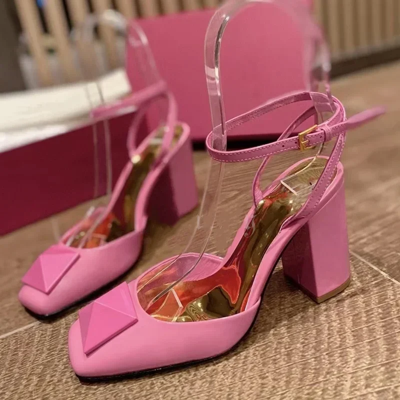 

Classic Rivet Women Sandals Square Toe High Heels Ankle Buckle Strap Black Khaki Pink High Quality Solid Color Shoes Plus Size
