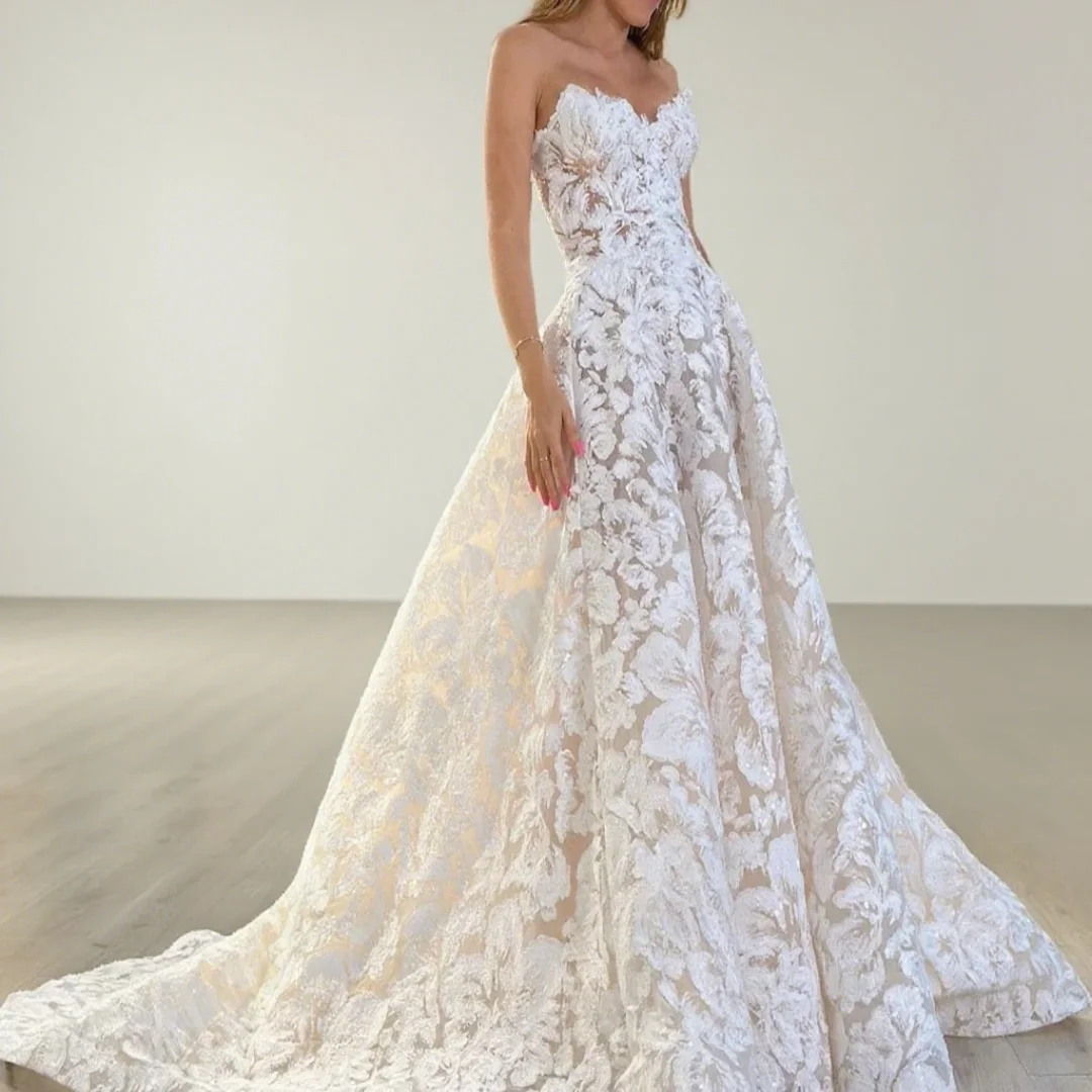 Formal wedding champagne bridal gown custom-made luxurious lace Bohemian wedding dress off-the-shoulder