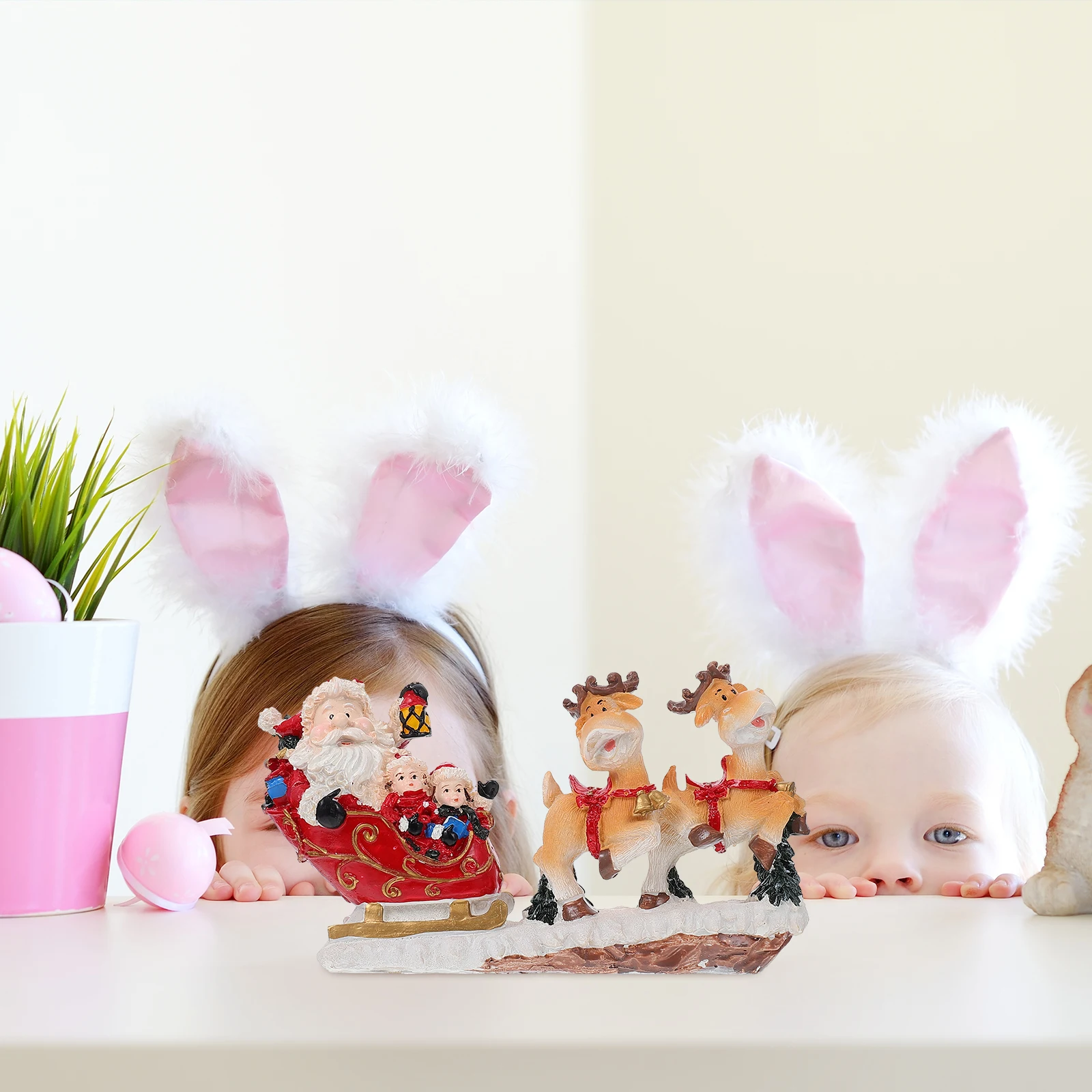 

Cartoon Christmas Resin Elk Pulling Cart Decoration Festive Holiday Tabletop Statue Xmas Adornment Party Dining Gift Reindeer