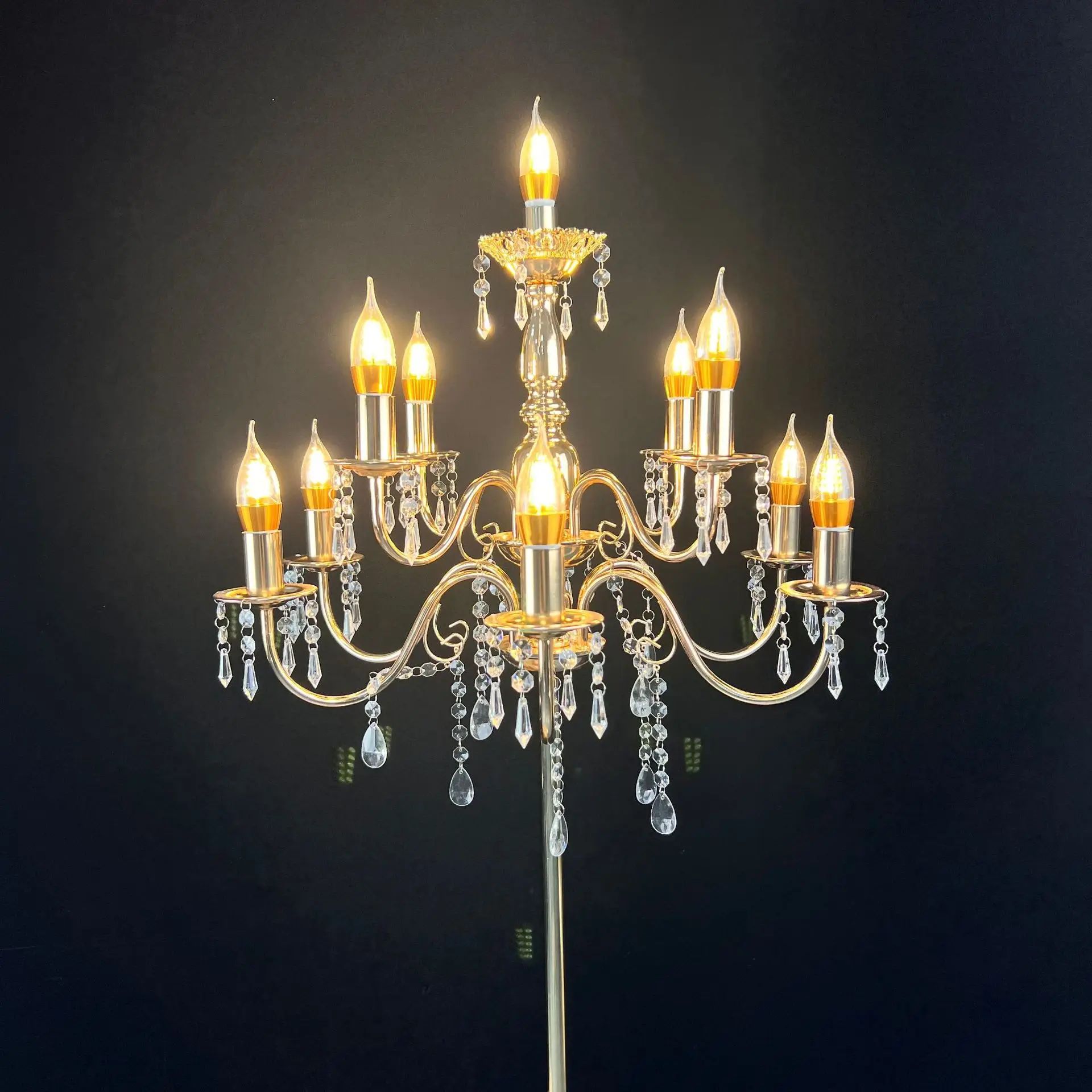 Wedding props: wrought iron electroplated candle holders, wedding decorations, stage decorations