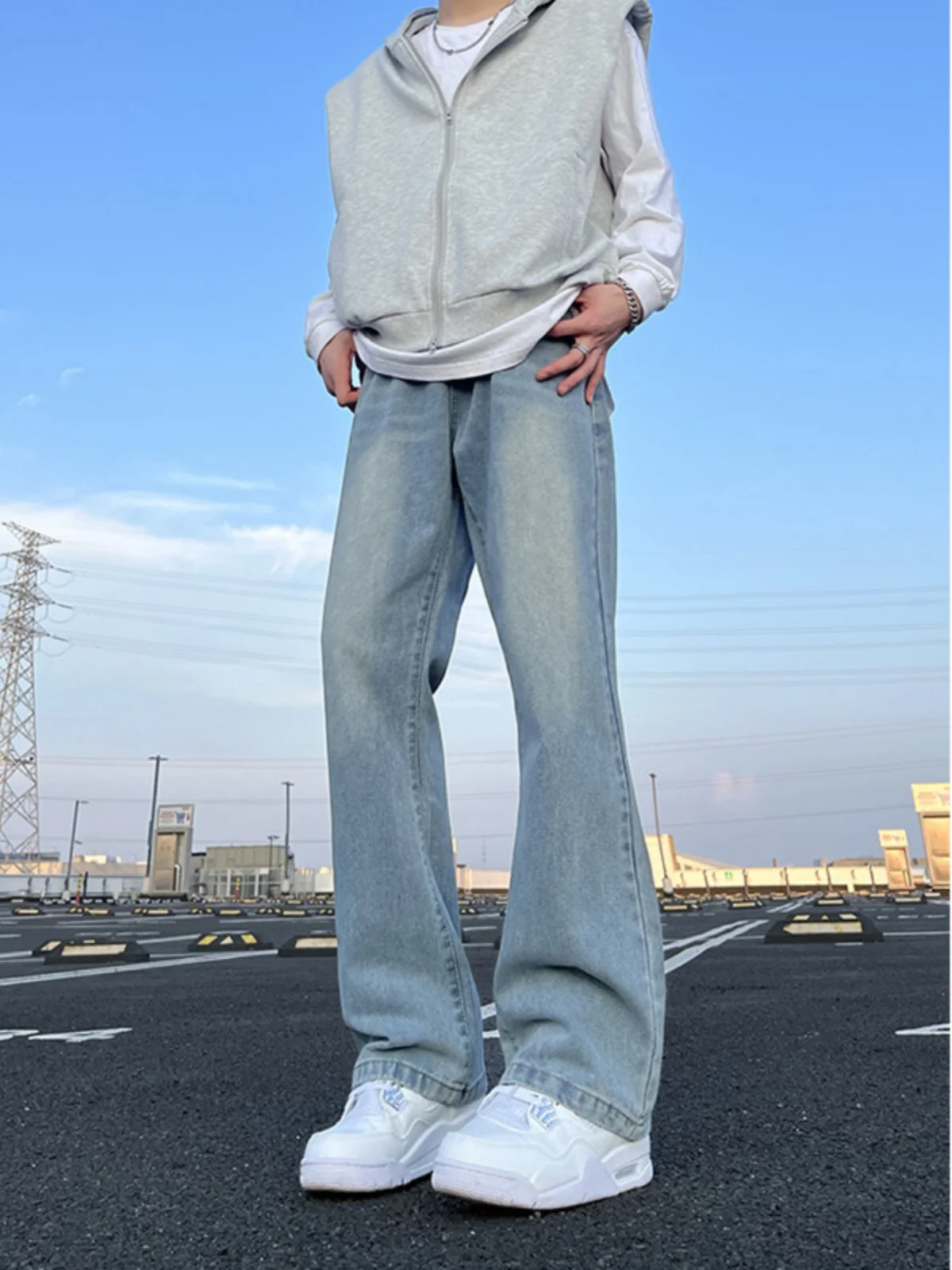 

Светло-голубые мужские джинсы прямого кроя с высокой талией, расклешенные длинные брюки в американском стиле, универсальные широкие брюки для стройности фигуры