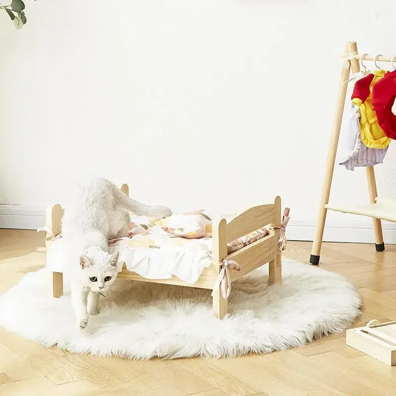 Customizable solid wood pet bed Internet celebrity cat kennel universal in all seasons