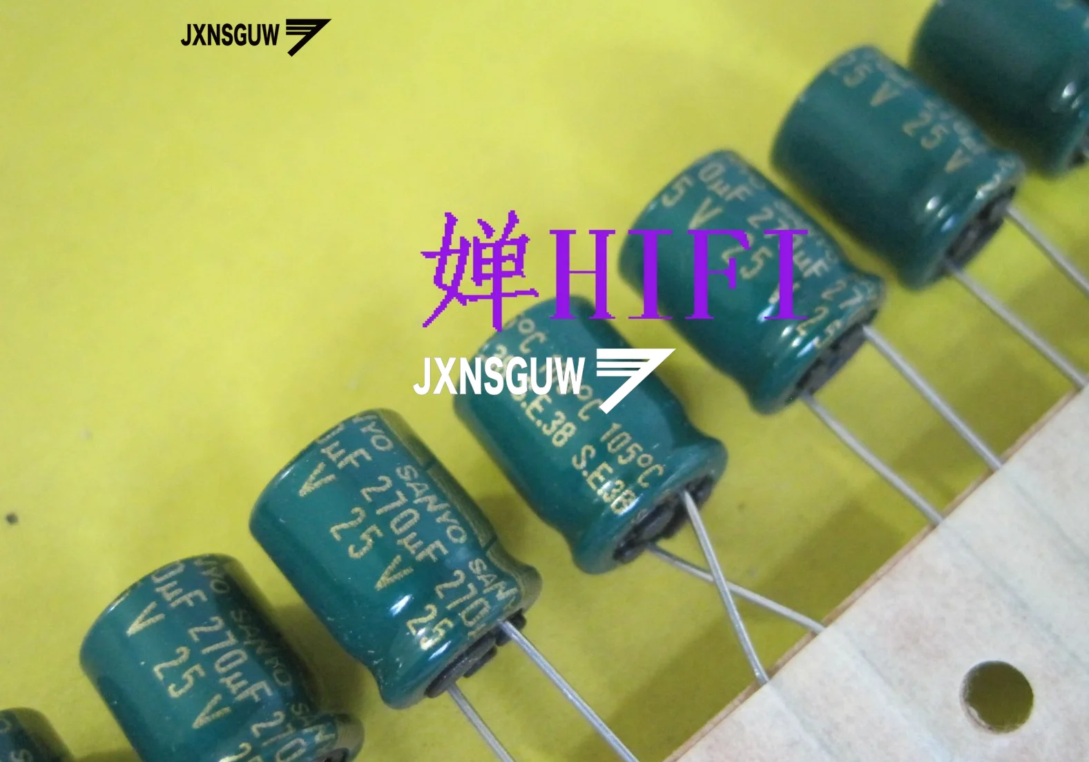 

20PCS Original SANYO 25V270UF 10X12MM Green gold Aluminum electrolytic capacitors 270uF/25v 105 degrees 270UF 25V