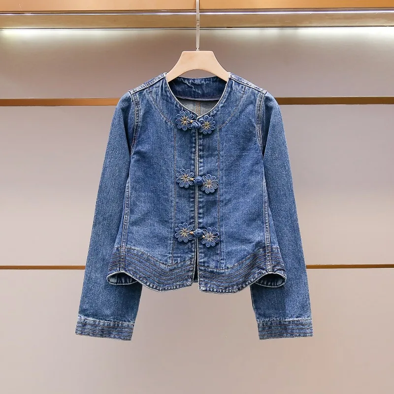 High-end Women's Clothing Spring New Foreign Style Fashion Design Sense Buckle Denim Short Jacket 2026 Top Temperament Commuting