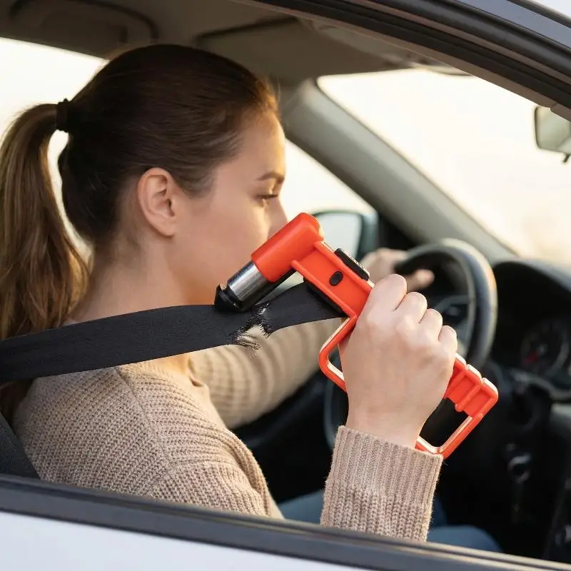 Car Bus Train Lifesaving Escape Hammer Safety Tool Multifunction Escape Window Breaker Hammer Car Safety Hammer Accessories