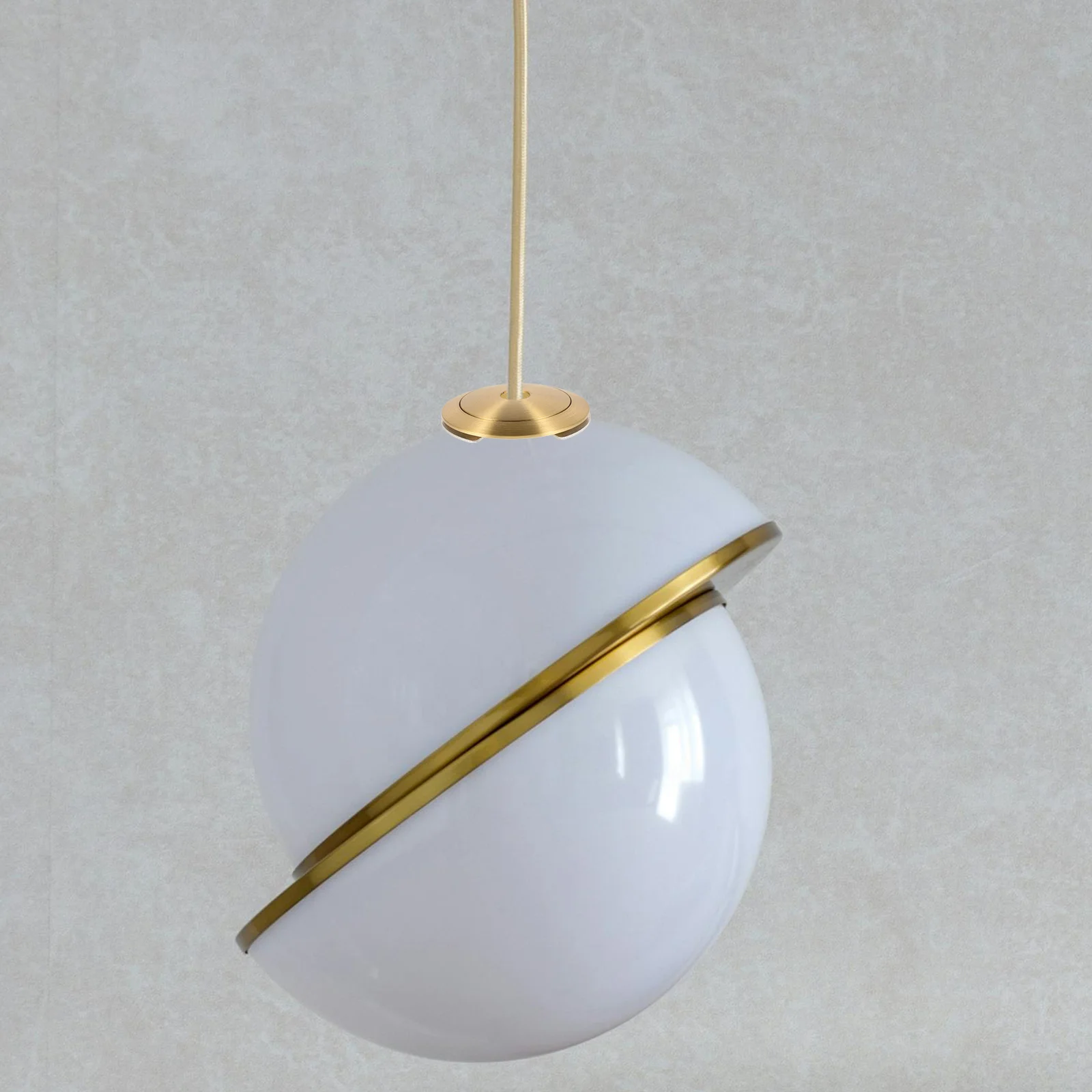 

1Set Lamp Cover Fixing Ring Metal Lampshade Fastening Bracket Replacement Adapter Stable Secure for Glass Lamp Shade Fixtures