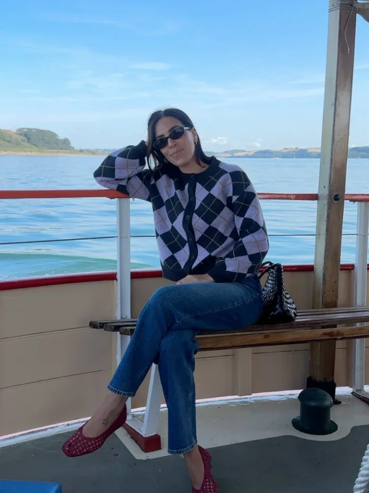 

Women Fashion Grid Knitted Sweater Long Sleeves Round Neck Loose Single-breasted Casual Short Cardigan Daily Commute Outerwear