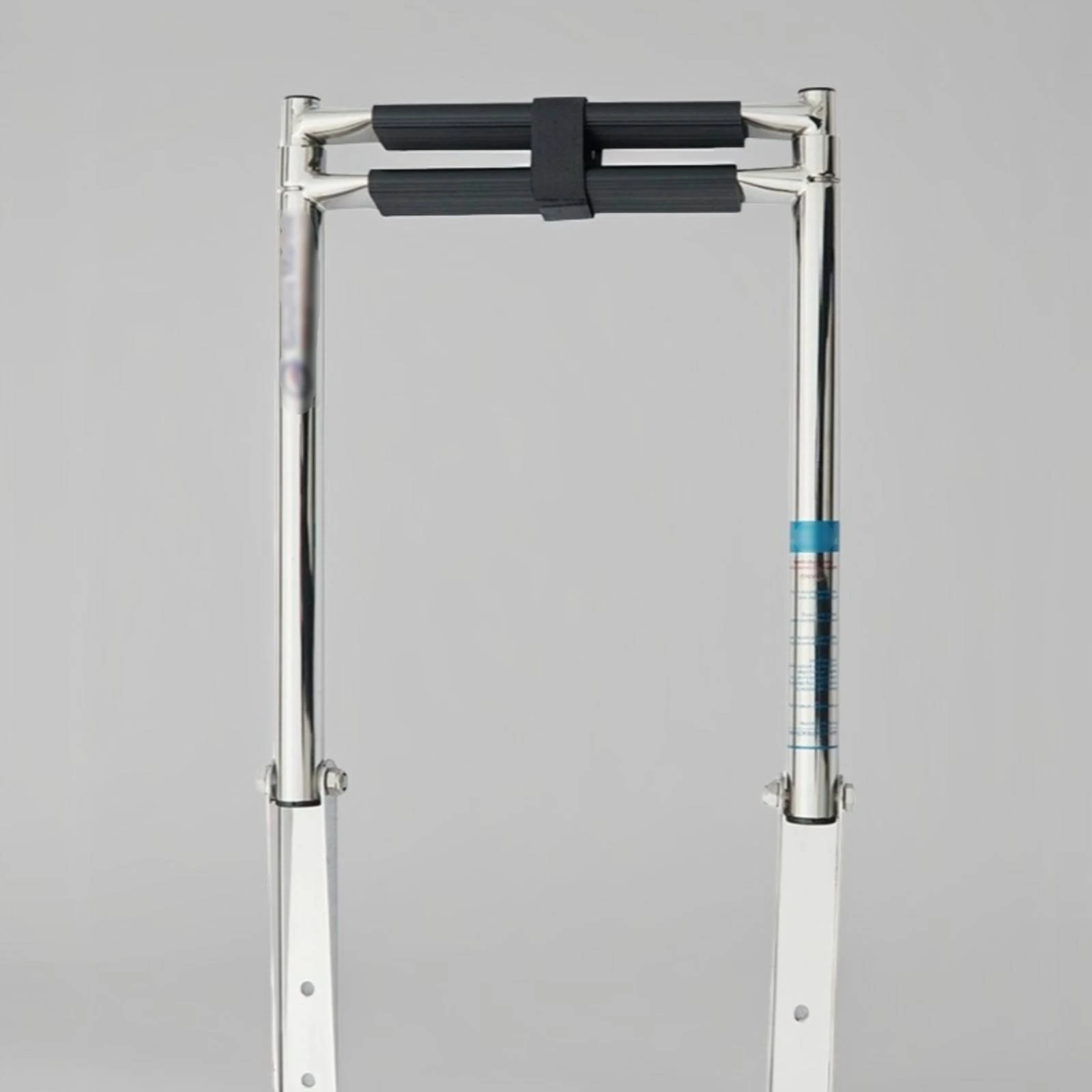 

Telescoping Boat Ladder Ribbed Grip Folding Boarding Ladder Marine Hardware Non-Slip Heavy Duty for Yachts
