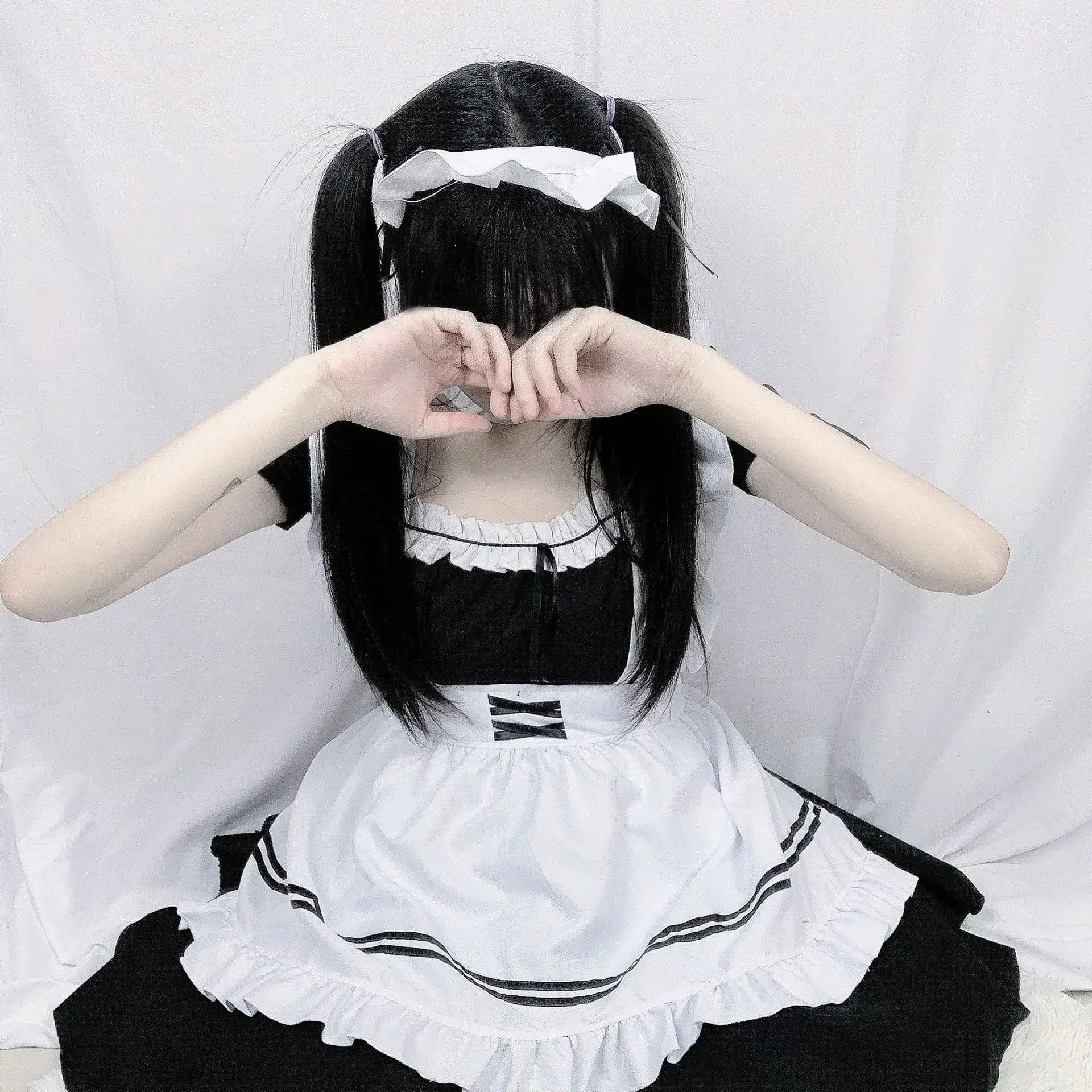 2024 6pcs Set Cute Maid Costume Cosplay Hand GameRed Wine Sweet Maid Costume Lolita Anime Cosplay