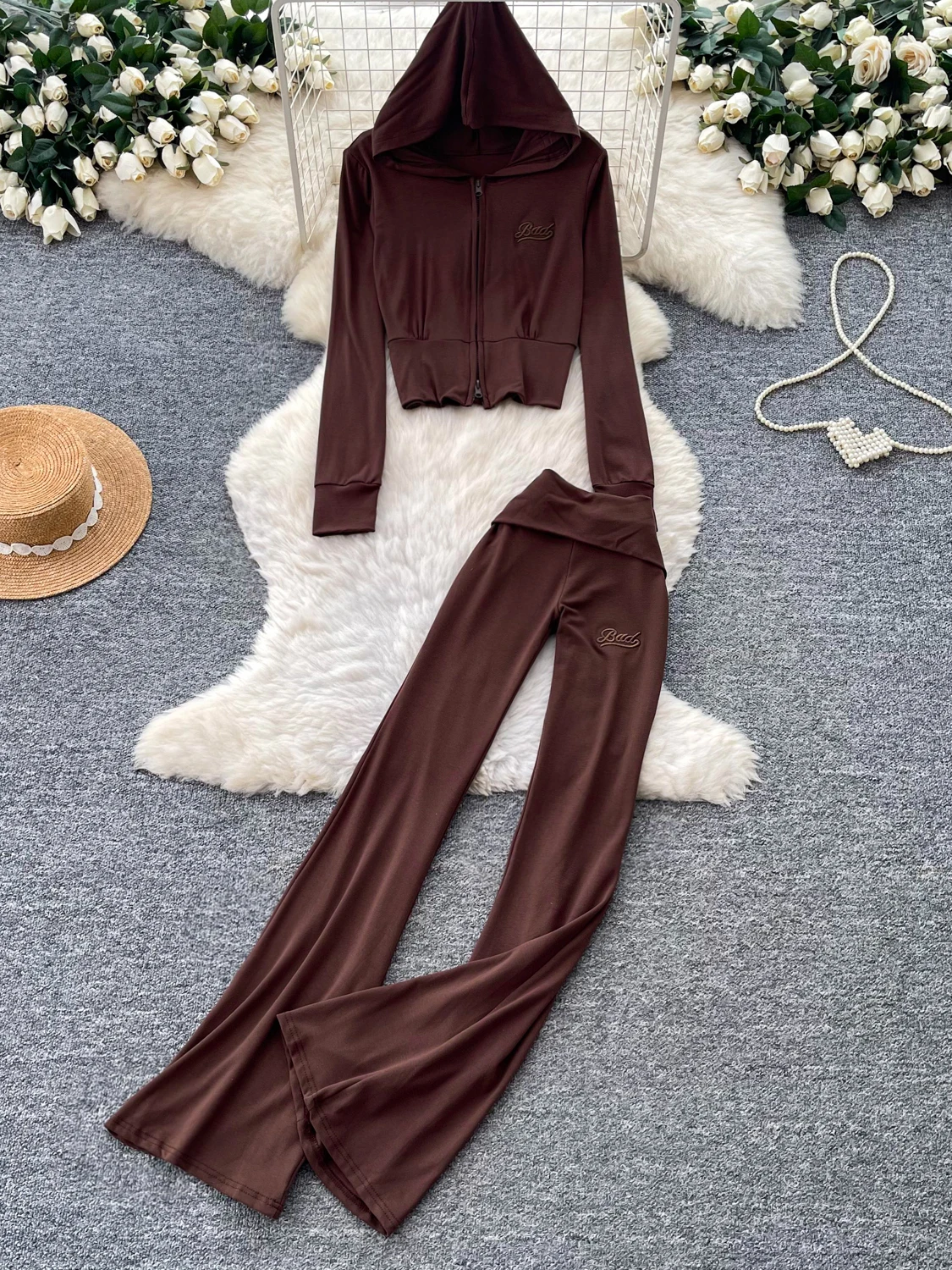 

Korean Style Commute Hat Two-Piece Set Women's Slimming Flared Pants High Waist Spring Autumn Fashionable Ensemble