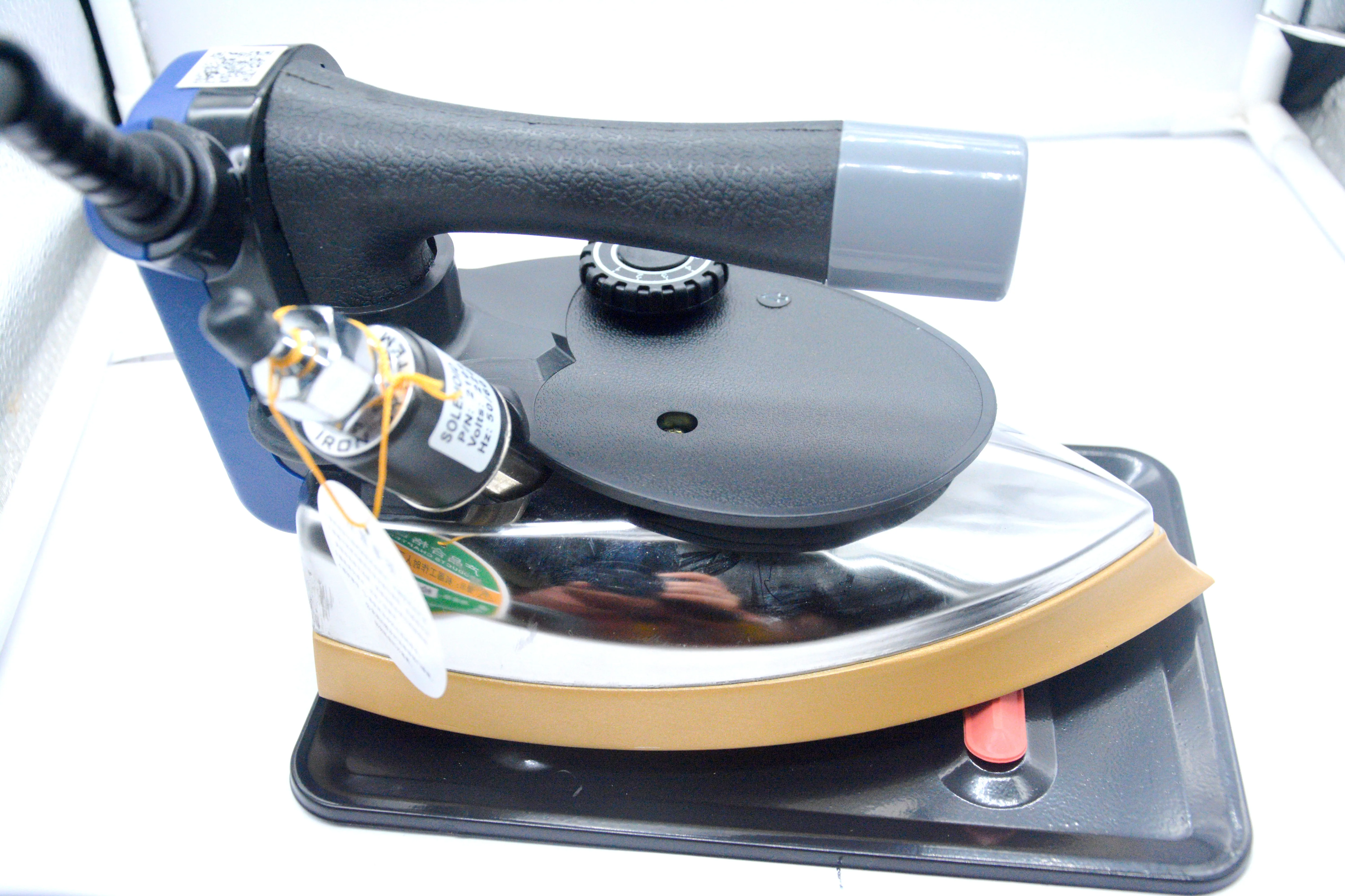 Bottle Iron authentic South Korea- power field LT-300L electric steam iron