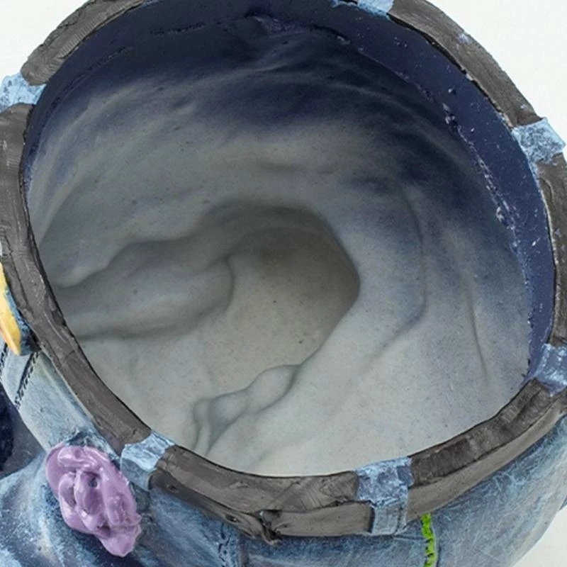  Elegant Artistic Resin Jeans Planter Pot With Drainage Holes Suitable For Indoor Outdoor Garden Yard Patios Decoration