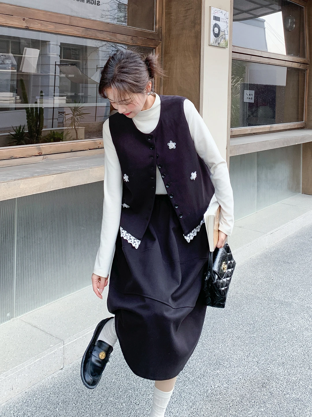 

Black Lace Trim Vest Skirt Bottoming Three-Piece Set Women's Fashionable Spring Autumn New Style Chic Complete Set